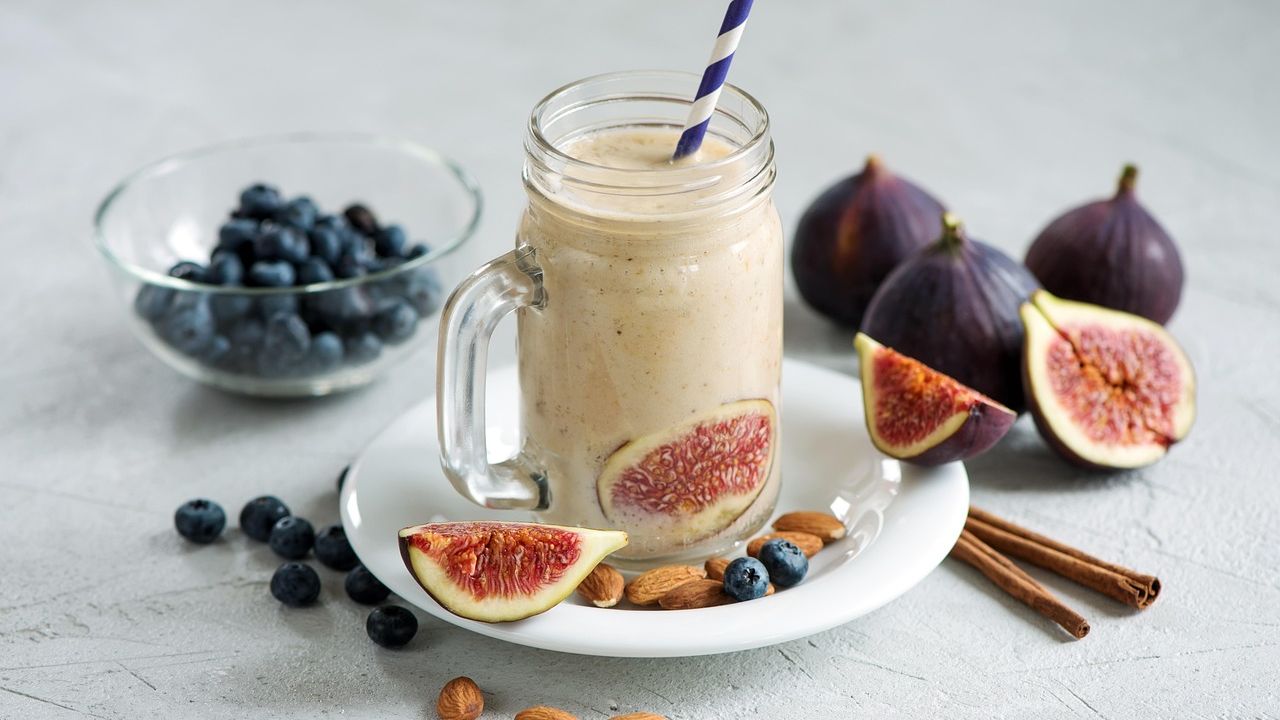 The Power of Protein Powders: Supporting Muscle Synthesis for Strength & Longevity