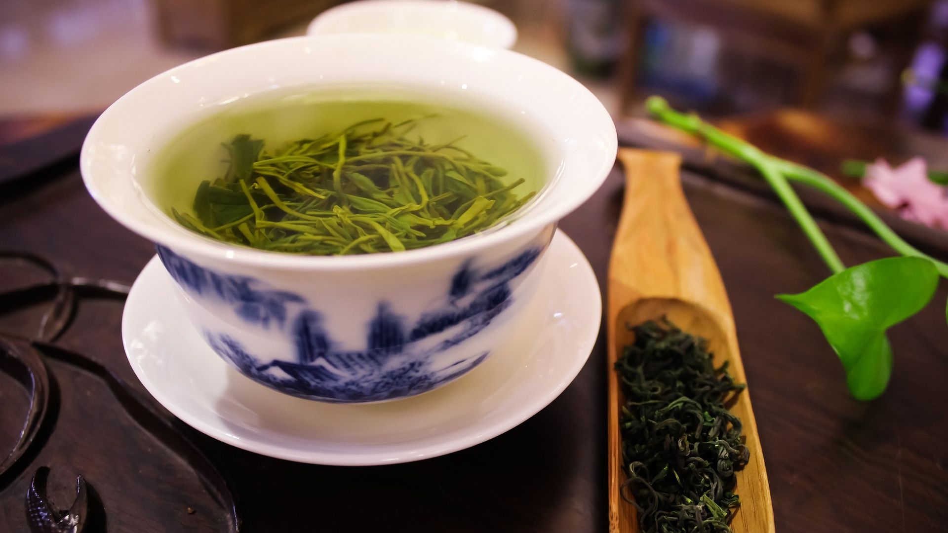 Matcha: A Superfood or a Hidden Risk?